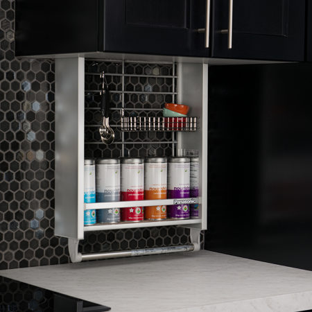 Create the perfect kitchen with Richelieu's retractable storage system.